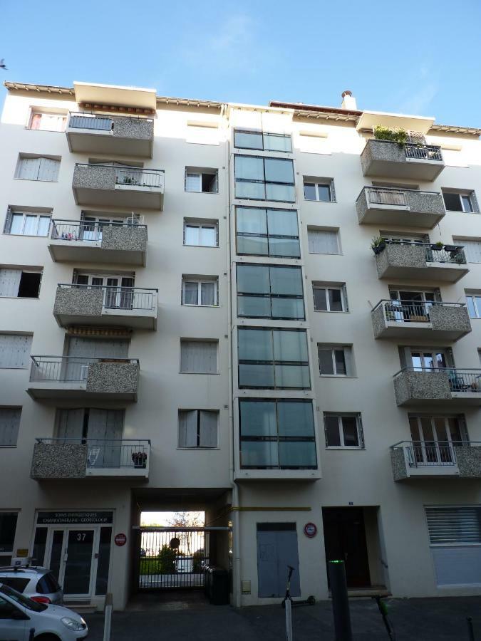 Charmant 3 Pieces 10 Min De Lyon Villeurbanne Buitenkant foto
